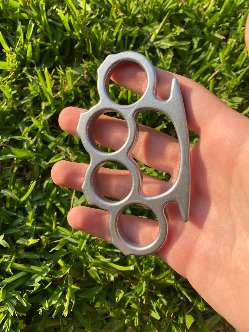 Classic Brass Knuckles