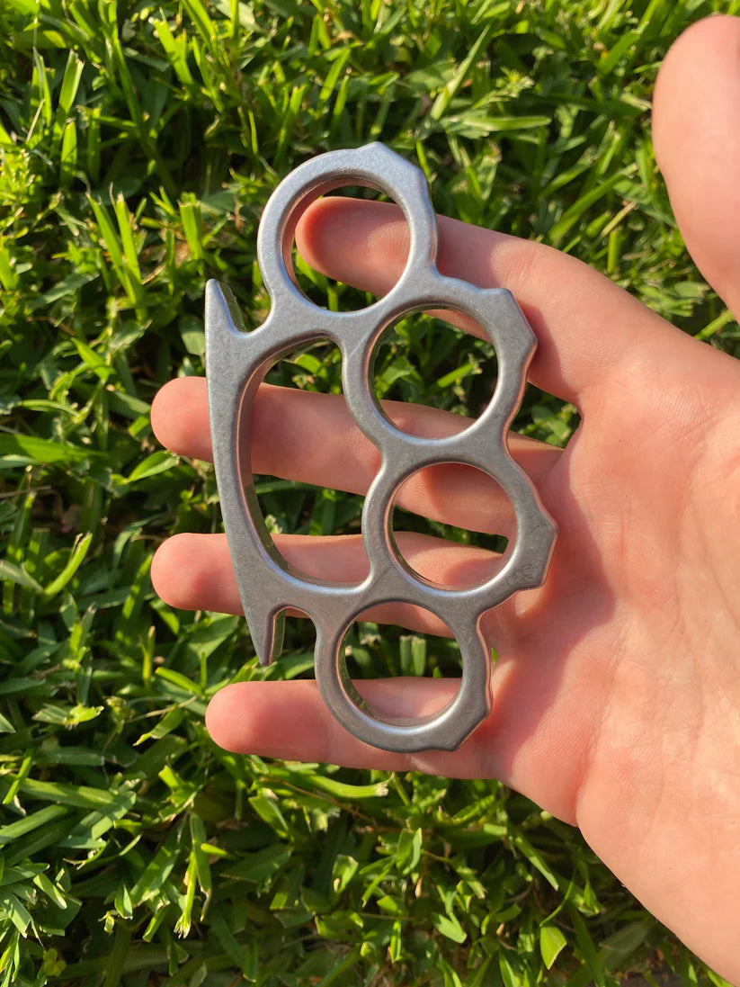 Classic Brass Knuckles